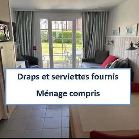 De La Pierre Et لو كْروتْوَ